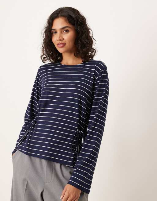 ASOS DESIGN – Granatowy top w paski z długim rękawem i marszczeniem z wiązaniem po bokach