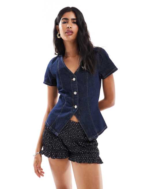ASOS DESIGN – Granatowy zapinany na guziki top jeansowy z dekoltem w kształcie litery V i krótkimi rękawami
