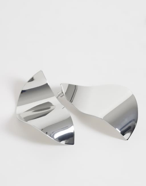 ASOS DESIGN grandes boucles d'oreilles abstraites argentées, 4 de 5