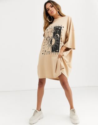 graphic print t shirt dress