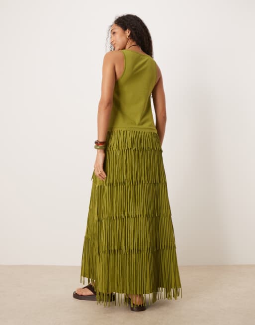 ASOS DESIGN - Grøn maxikjole med dyb racerhals og frynser, 3 af 4