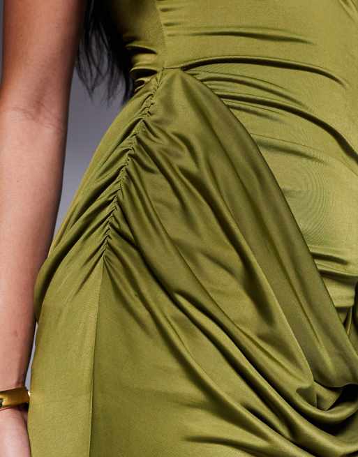 ASOS DESIGN - Grøn minikjole med høj hals og vandfaldsdesign i taljen i elastisk satin, 3 af 4