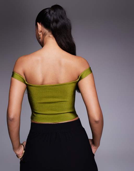 ASOS DESIGN - Grøn offshoulder-top med asymmetrisk kant i bandage-stil, 4 af 4