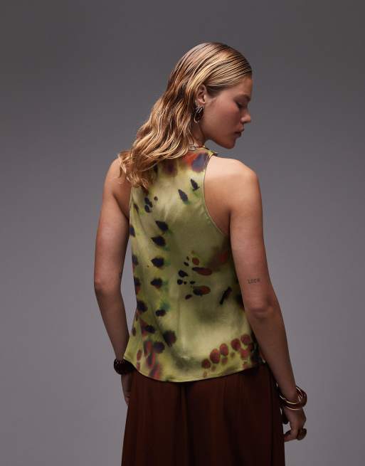 ASOS DESIGN - Grøn top i satin med slå om-design foran og halterneck samt batikprint, 4 af 4
