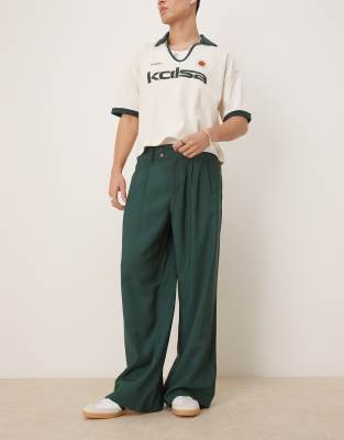 ASOS DESIGN - Grønne elegante bukser i løstsiddende pasform - view 1