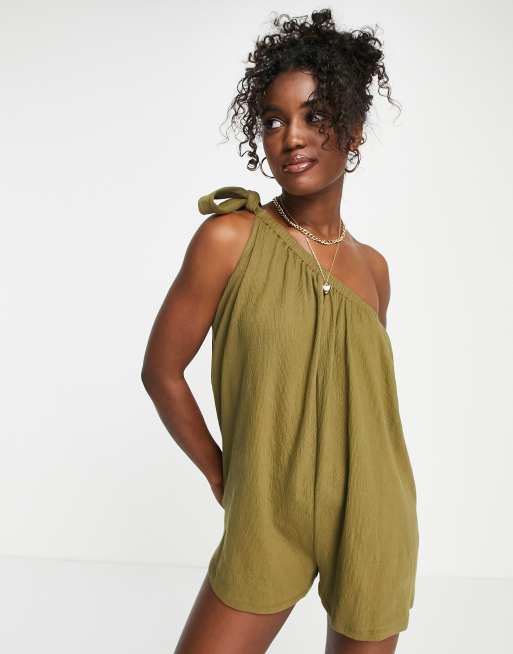 ASOS DESIGN - Grønt oneshoulder-playsuit i krølstof