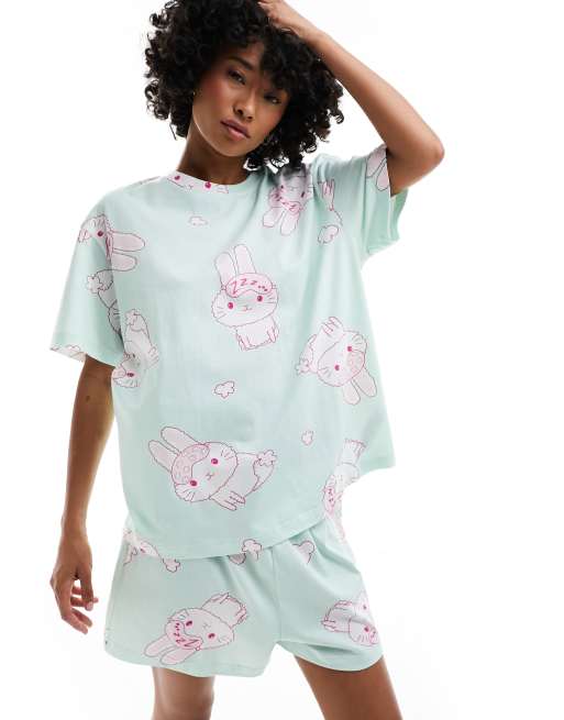 ASOS DESIGN - Grønt oversized pyjamassæt med T-shirt og shorts med kaniner på, 4 af 4