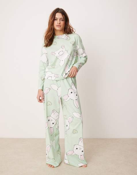 ASOS DESIGN - Grønt pyjamassæt med kaninprint og langærmet top samt bukser - view 1