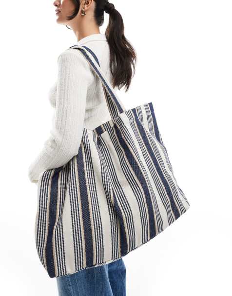 ASOS DESIGN – Große, gestreifte Tragetasche in Marineblau - view 1