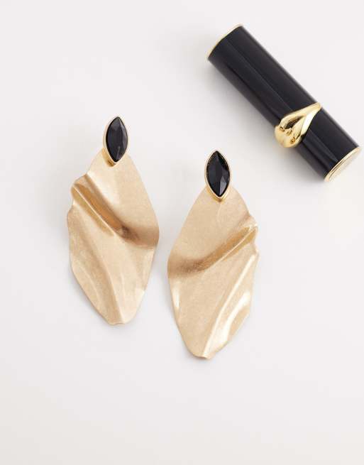 ASOS DESIGN – Große Ohrstecker in gebürsteter Goldoptik mit schwarzem Schmuckstein, 2 von 4