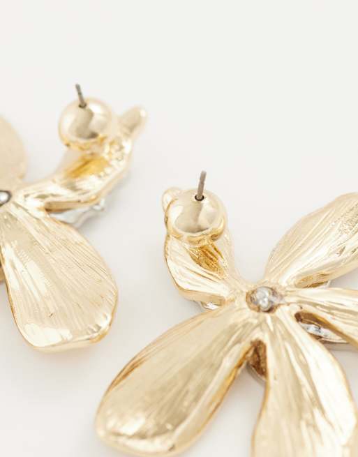 ASOS DESIGN große Ohrstecker mit doppelter Blumenauflage in Gold- und Silberoptik, 4 von 4