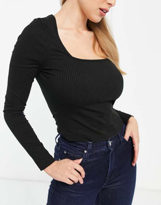ASOS DESIGN – Größere Brust – Langärmliges Oberteil in Schwarz mit eckigem Ausschnitt, 3 von 4