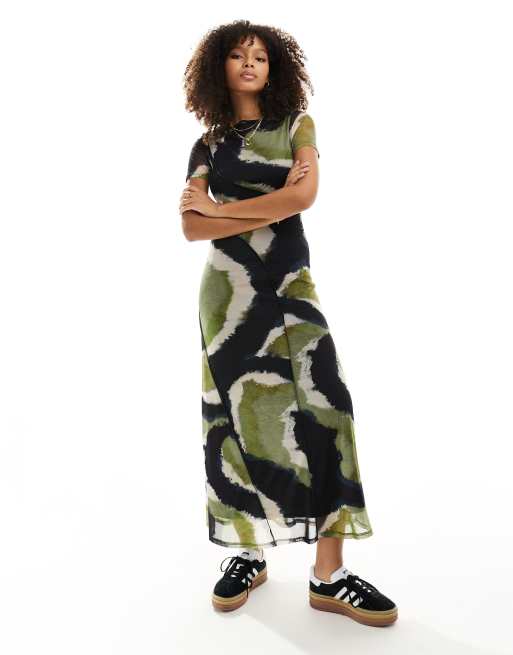 ASOS DESIGN – Grön, abstraktmönstrad maxiklänning i mesh med korta ärmar och dekorativ söm, 4 av 4