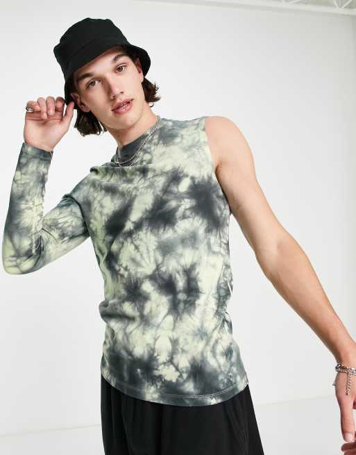 ASOS DESIGN – Grön batikmönstrad t-shirt i smal passform med en lång ärm, 2 av 4