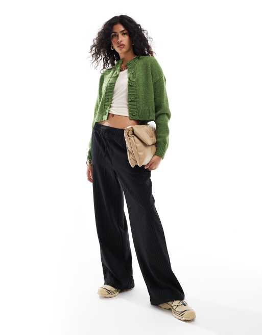 ASOS DESIGN – Grön, kort kofta med rund halsringning, 3 av 4