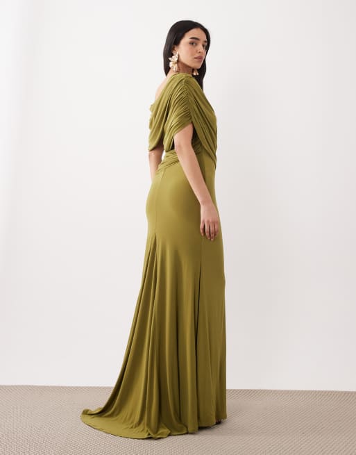 ASOS DESIGN – Grön maxiklänning i off shoulder-modell med omlottdesign vid livet och släp, 2 av 4