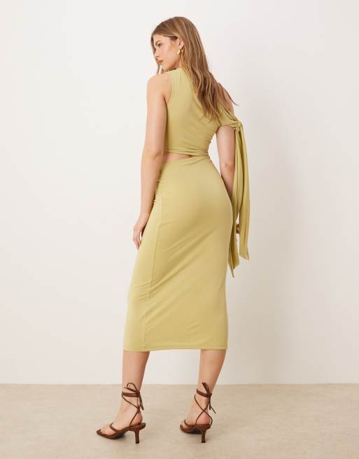 ASOS DESIGN – Grön midiklänning i modal med sänkt axel och knytdetalj, 3 av 4