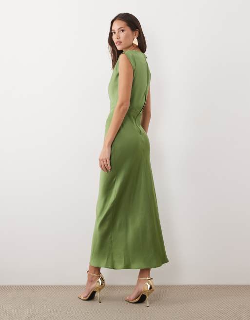 ASOS DESIGN – Grön midiklänning i satin med hög ringning och plisserat liv, 4 av 4