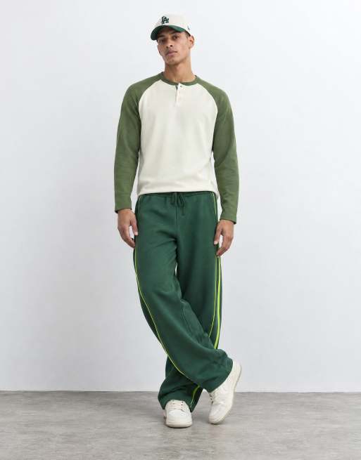 ASOS DESIGN – Gröna mjukisbyxor i cocoon-modell med revärer, 6 av 9