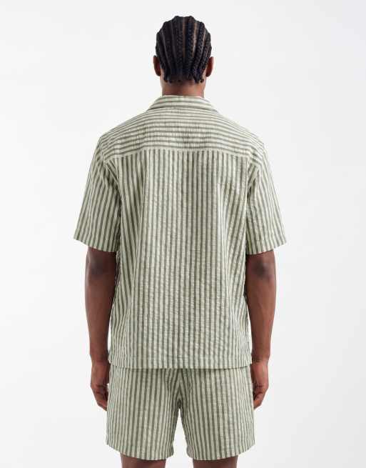 ASOS DESIGN – Grönrandig skjorta med korta ärmar, del av set, 4 av 5
