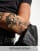 Thumbnail 1 van 4