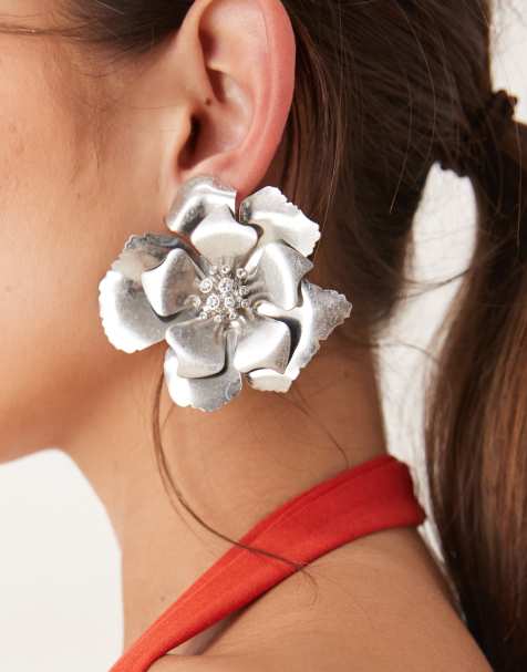 ASOS DESIGN - Grote oorknopjes met metalen bloemontwerp in zilver - view 1