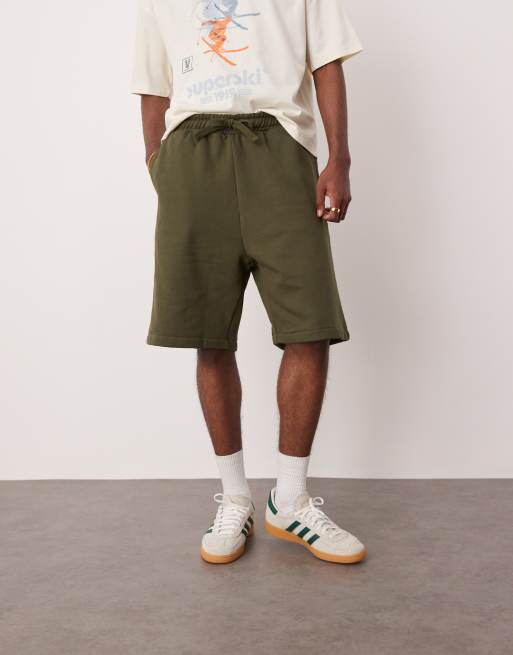 ASOS DESIGN – Grube szorty oversize premium o gramaturze 400 g/m² w ciemnym odcieniu khaki