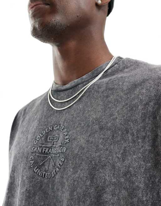 ASOS DESIGN – Gruby czarny T-shirt oversize z haftowanym wzorem na piersi, 3 z 4