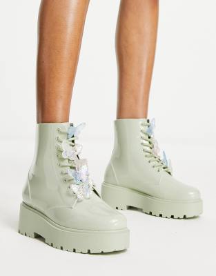 ASOS DESIGN - Guava - Gummistiefel in Minzgrün mit Schmetterlingsdetails am Schnürverschluss