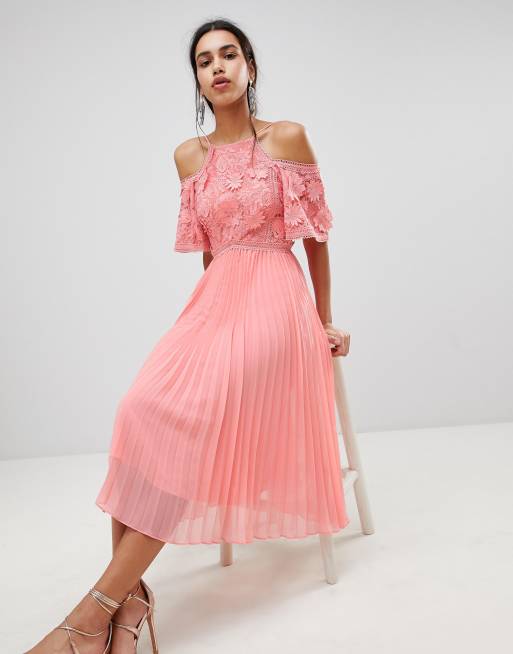 Lace top midi 2025 dress with pleated skirt