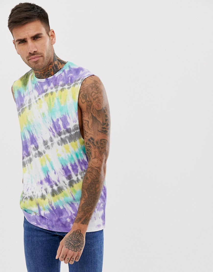 ASOS DESIGN – Gul batikmönstrad t-shirt utan ärm med avslappnad passform och sänkt ärmhål-Flerfärgad