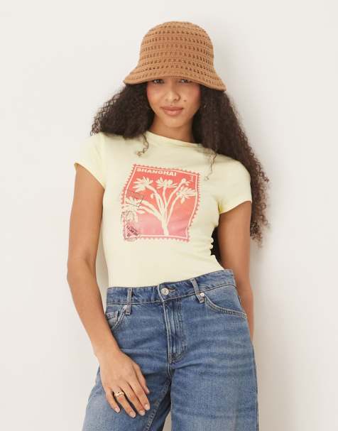 ASOS DESIGN – Gul, kort t-shirt med blomtryck - view 1