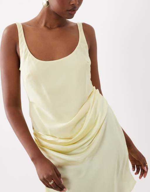 ASOS DESIGN - Gul minikjole med dyb rund hals og asymmetrisk nederdel med drapering, 3 af 4