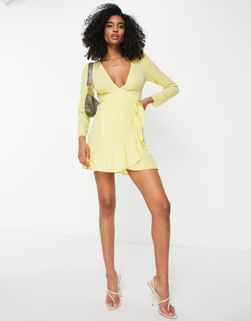 ASOS DESIGN - Gul minikjole med slå-om-front