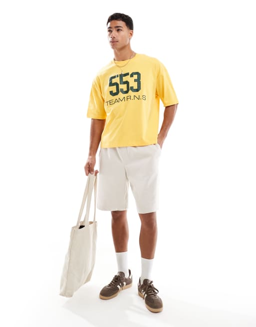 ASOS DESIGN - Gul oversized T-shirt med grafisk gadeprint i firkantet pasform, 3 af 4