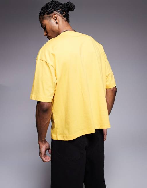 ASOS DESIGN – Gul t-shirt i oversize med boxig passform och stadstryck, 4 av 4