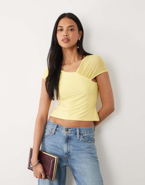 ASOS DESIGN - Gul tætsiddende top med skulderdetalje i mesh - view 1