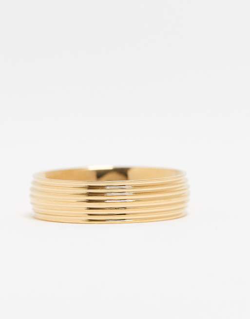 ASOS DESIGN – Guldfärgad ring i vattentåligt, rostfritt stål med spårad design, 2 av 3