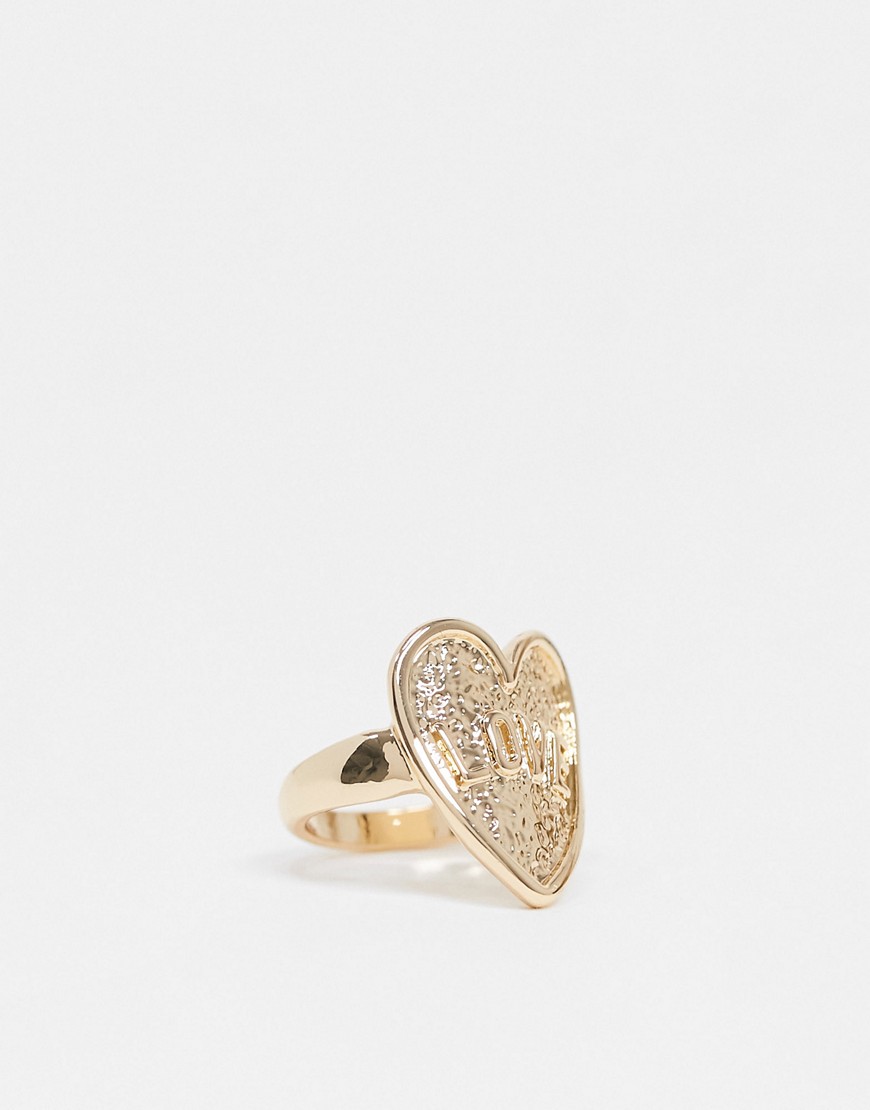 ASOS DESIGN – Guldfärgad ring med hjärtdesign