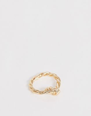 ASOS DESIGN – Guldfärgad ring med vriden knut