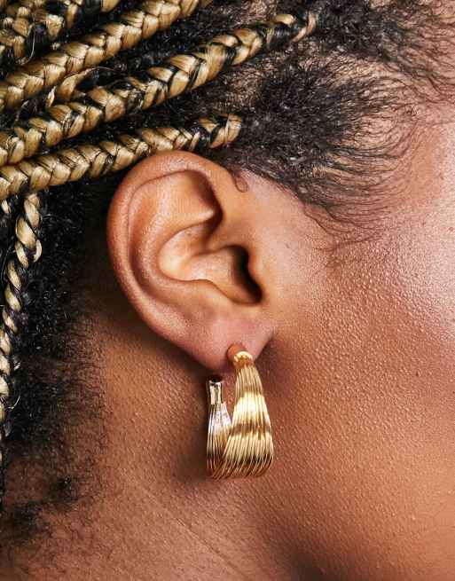 ASOS DESIGN – Guldfärgade creoler med räfflad design på 30mm 