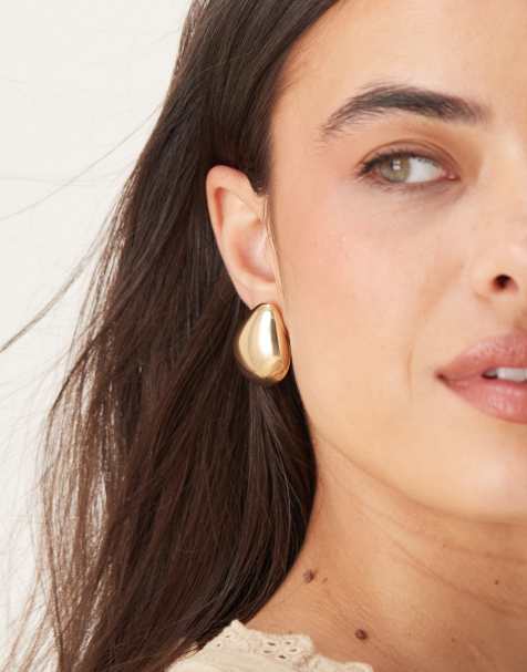ASOS DESIGN – Guldfärgade, droppformade stiftörhängen - view 1
