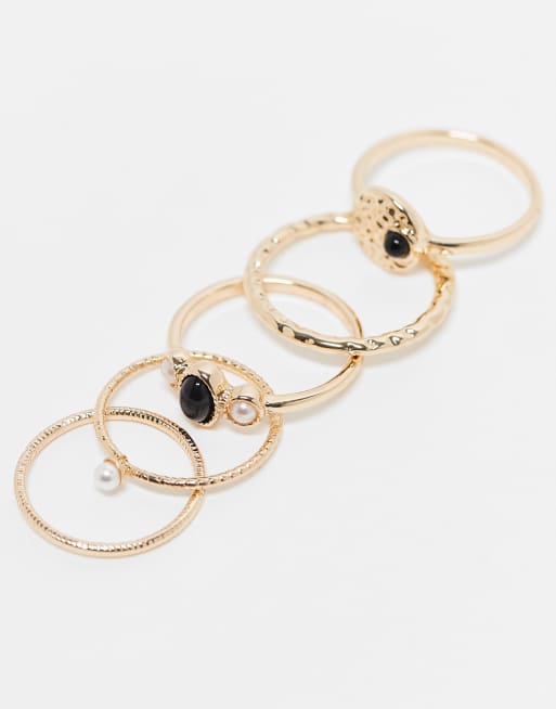 ASOS DESIGN – Guldfärgade ringar med svarta stenar och fuskpärlor, 5-pack, 2 av 3
