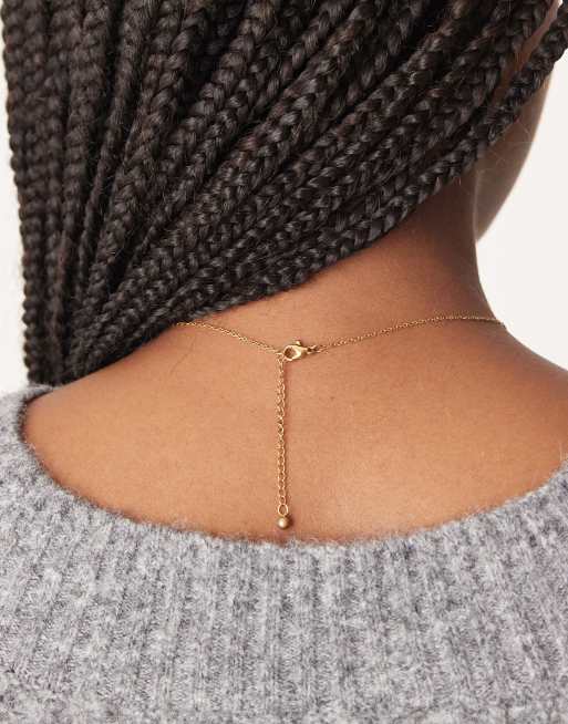 ASOS DESIGN – Guldfärgat halsband med knuthänge i vattentåligt, rostfritt stål, 3 av 3