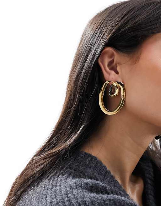 ASOS DESIGN - Guldfarvede ørestikkere med rund cirkel i metal