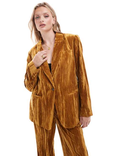 ASOS DESIGN - Guldfarvet blazer i krølstof af velour - Del af sæt