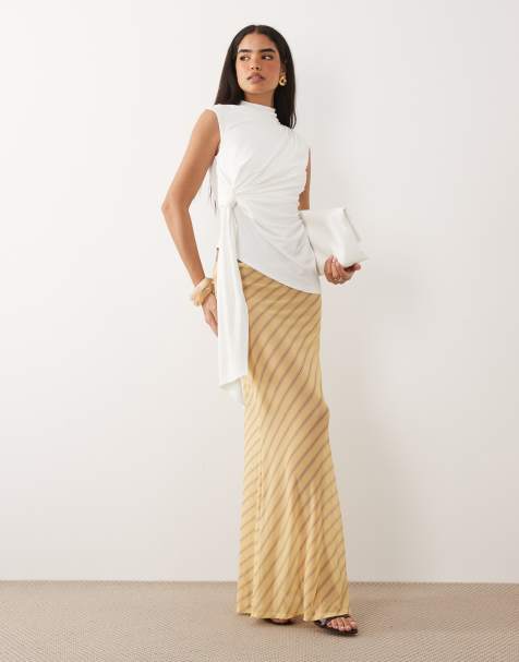 ASOS DESIGN – Gulrandig maxikjol i skir mesh - view 1