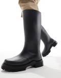 ASOS DESIGN gumboots in black