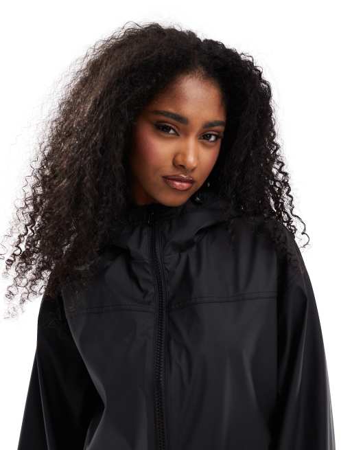 ASOS DESIGN – Gummierter Regenmantel in Schwarz, 4 von 4