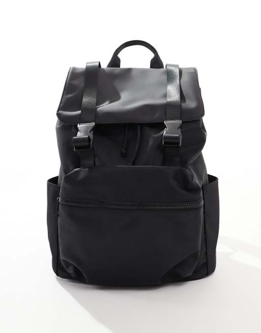 ASOS DESIGN Gummierter Rucksack aus Nylon in Schwarz mit Doppelriemen